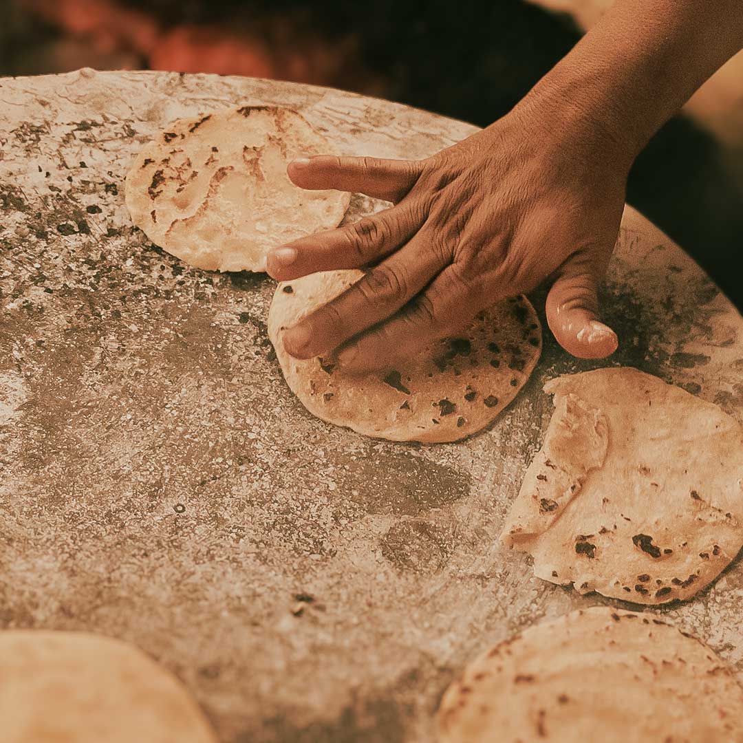 TORTILLAS HECHAS A MANO